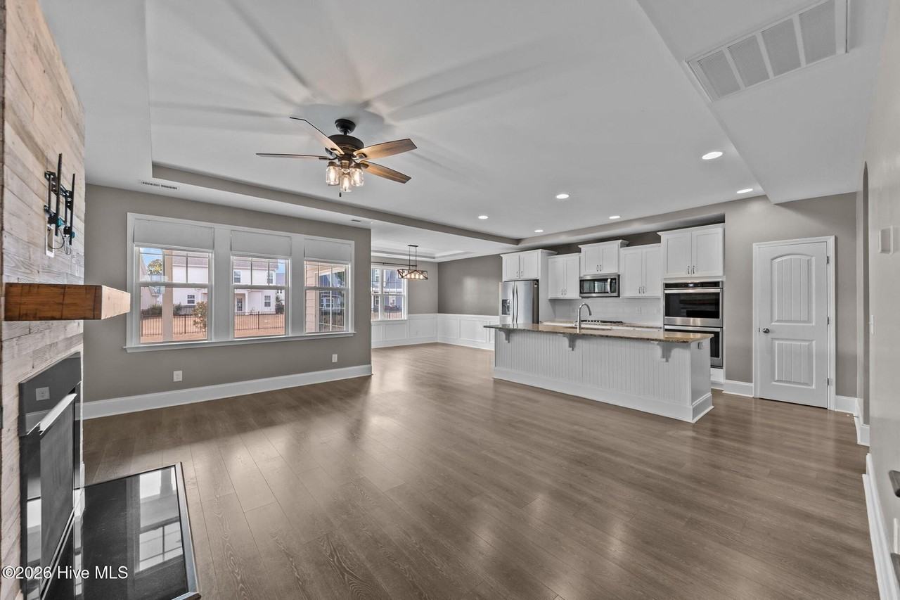 466 Kerr Lake Rd - Photo 7 of 40