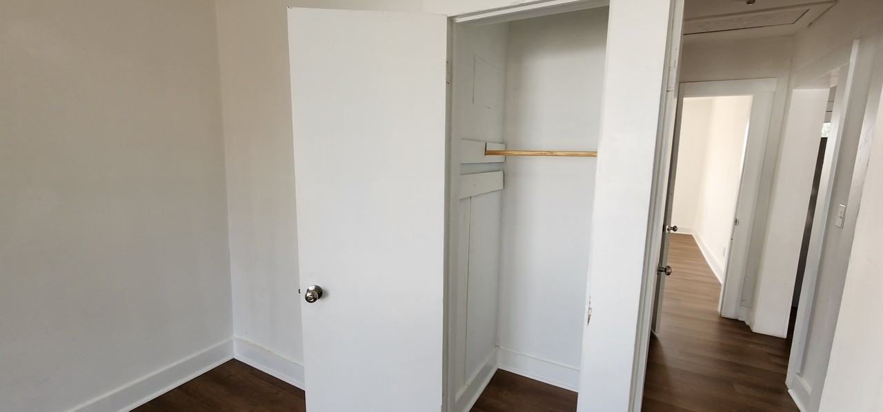 1008 Logan St Sw #1004 - Photo 6 of 11