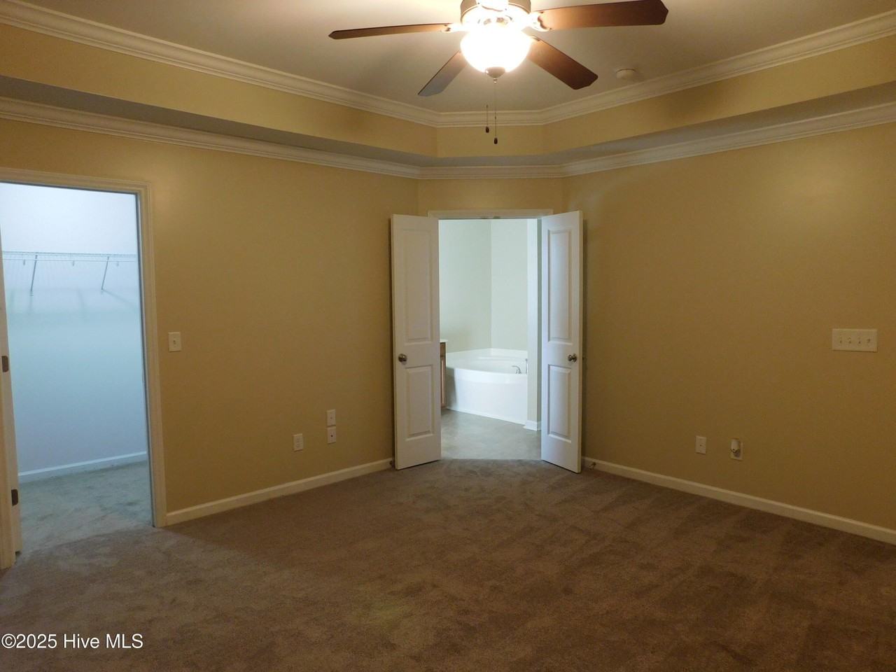 107 Lynden Ln - Photo 5 of 21