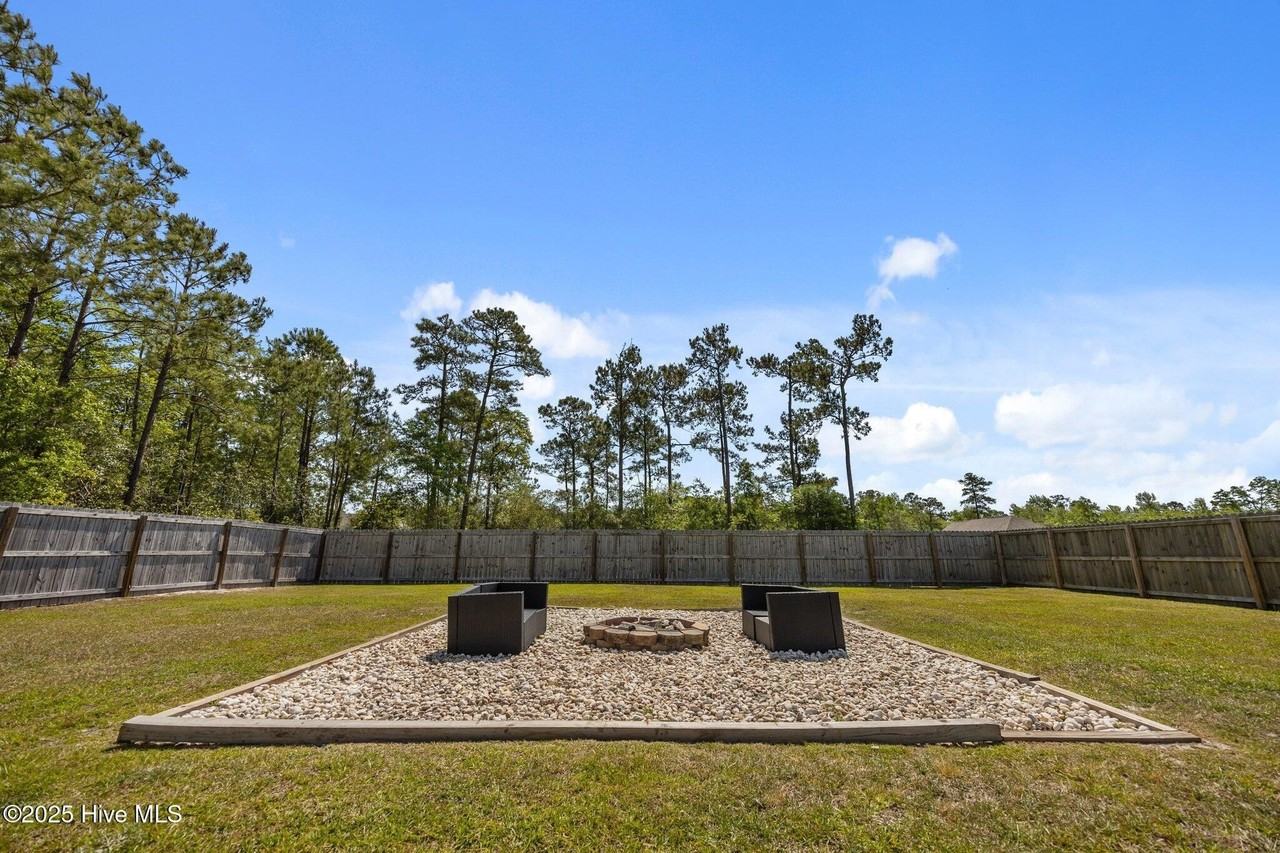 186 Everett Yopp Dr - Photo 2 of 24