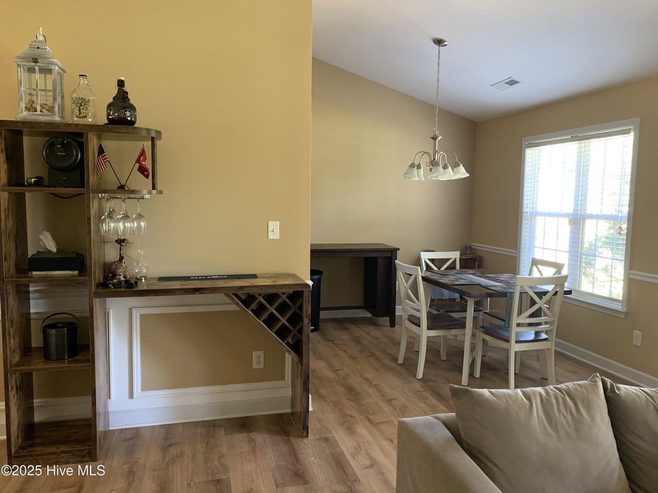 500 N Dyson St - Photo 6 of 16