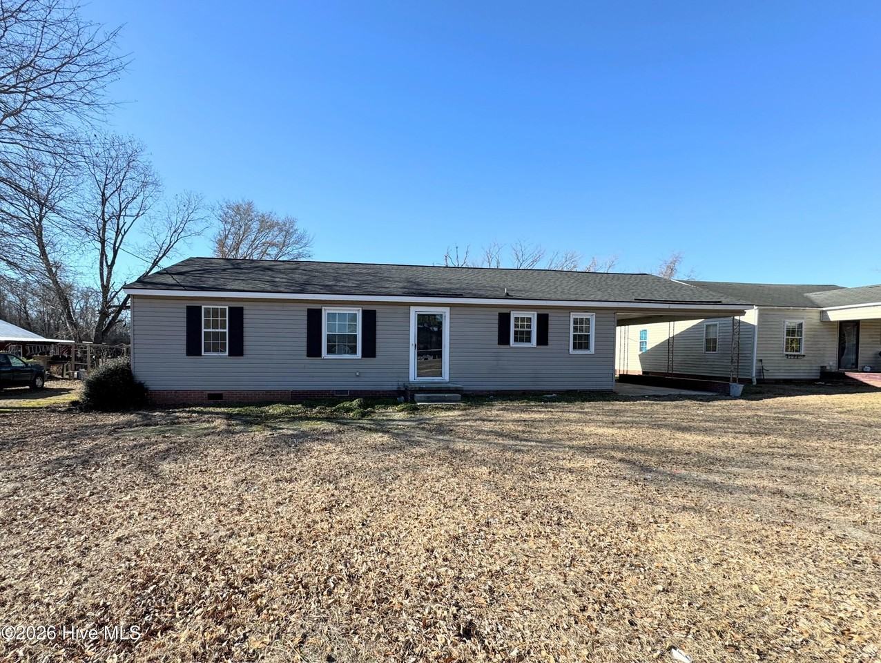 3974 Us Highway 17 - Photo 2 of 16