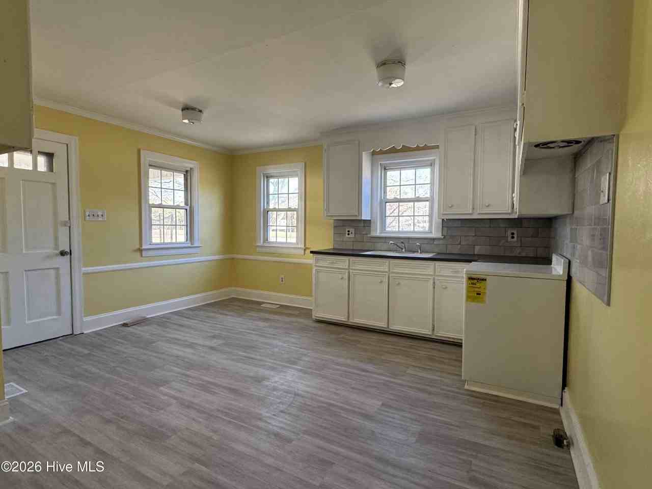 3974 Us Highway 17 - Photo 7 of 16