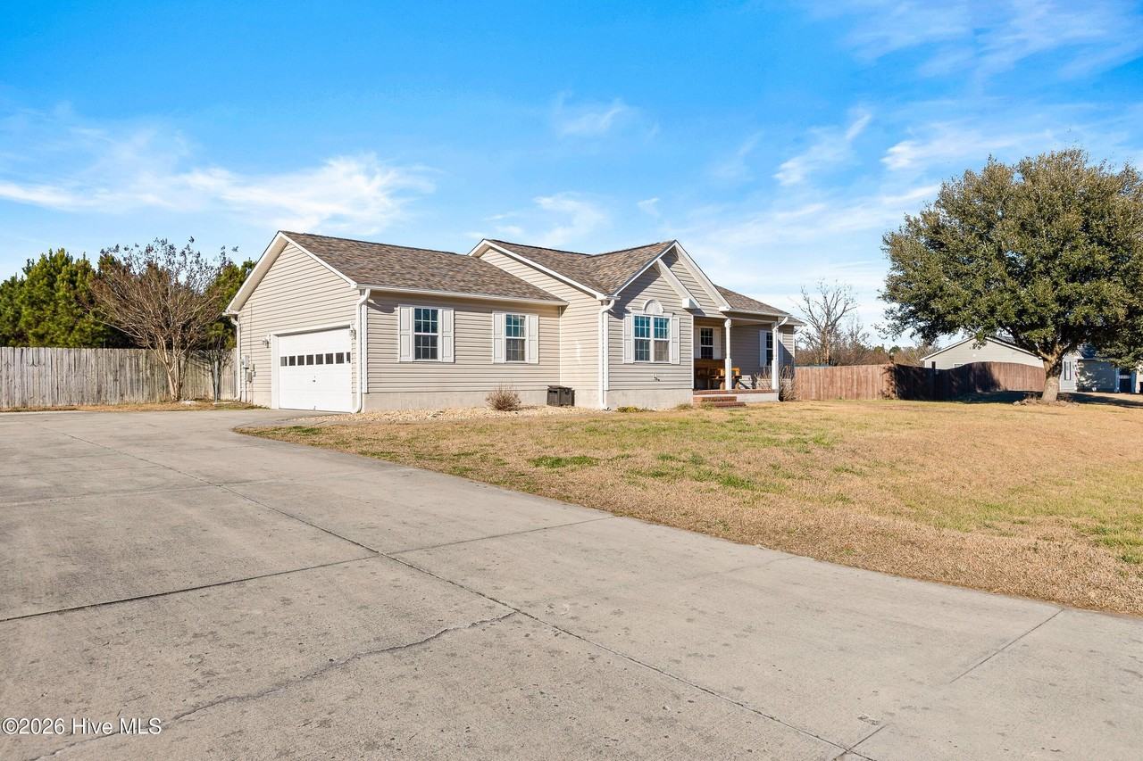 107 Clint Mills Rd - Photo 3 of 29