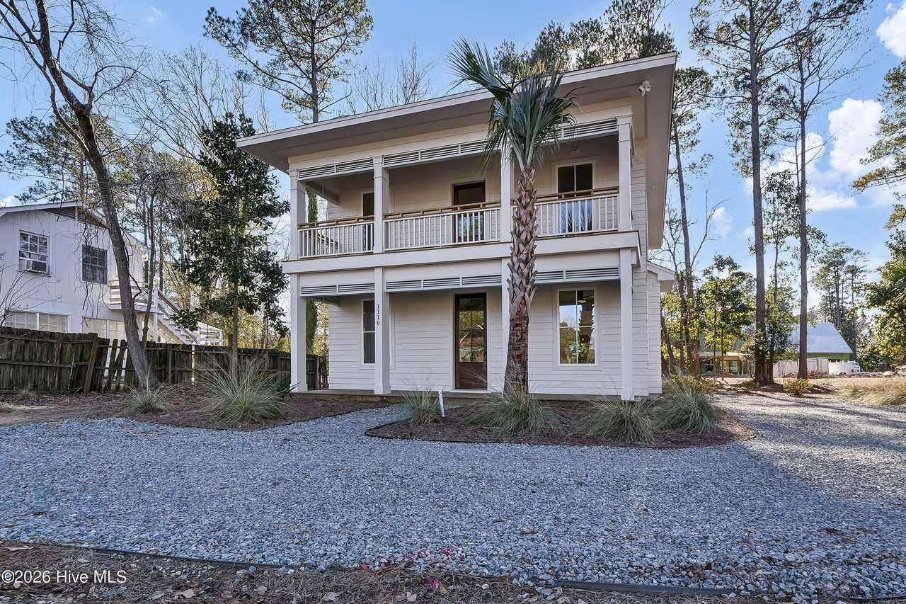 1110 Tree Canopy Way - Photo 3 of 31