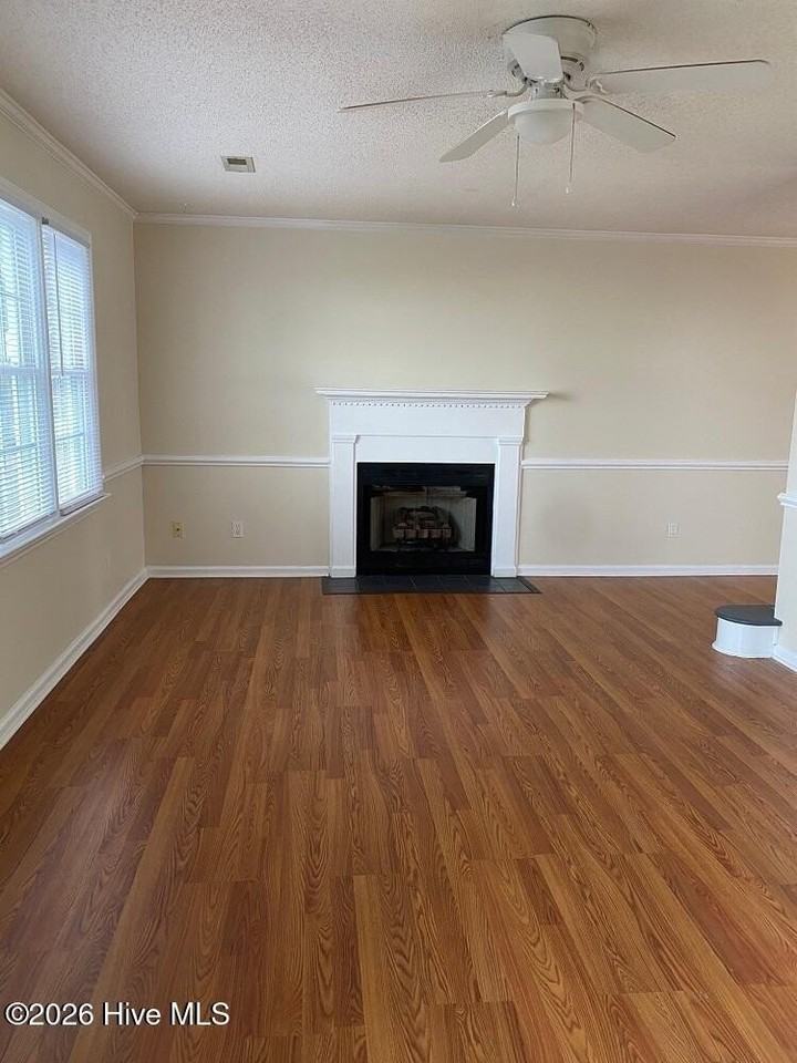 3822 Sterling Pointe Dr Unit L1 #L1 - Photo 2 of 20