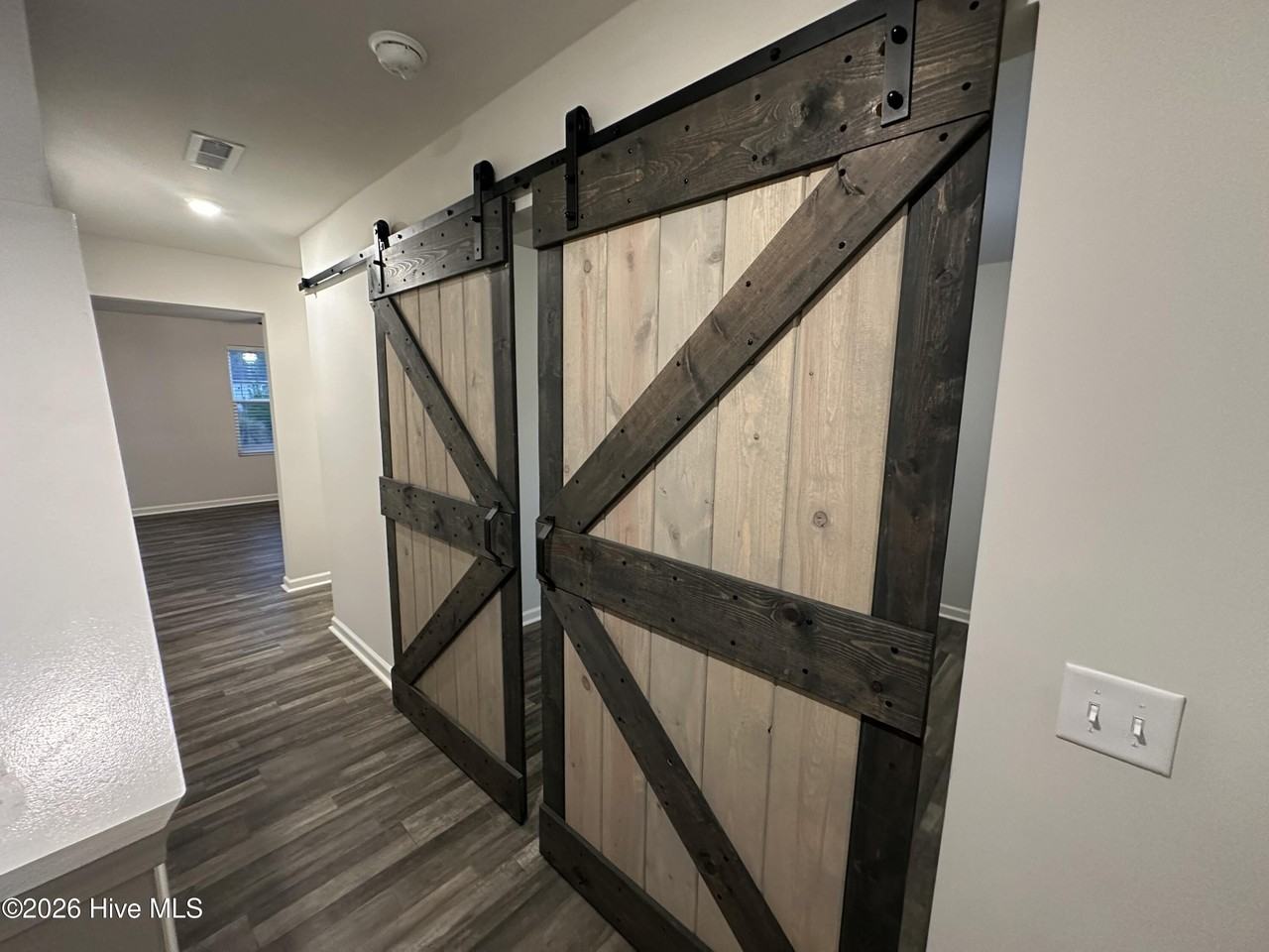 2528 Provence Dr Se - Photo 7 of 29