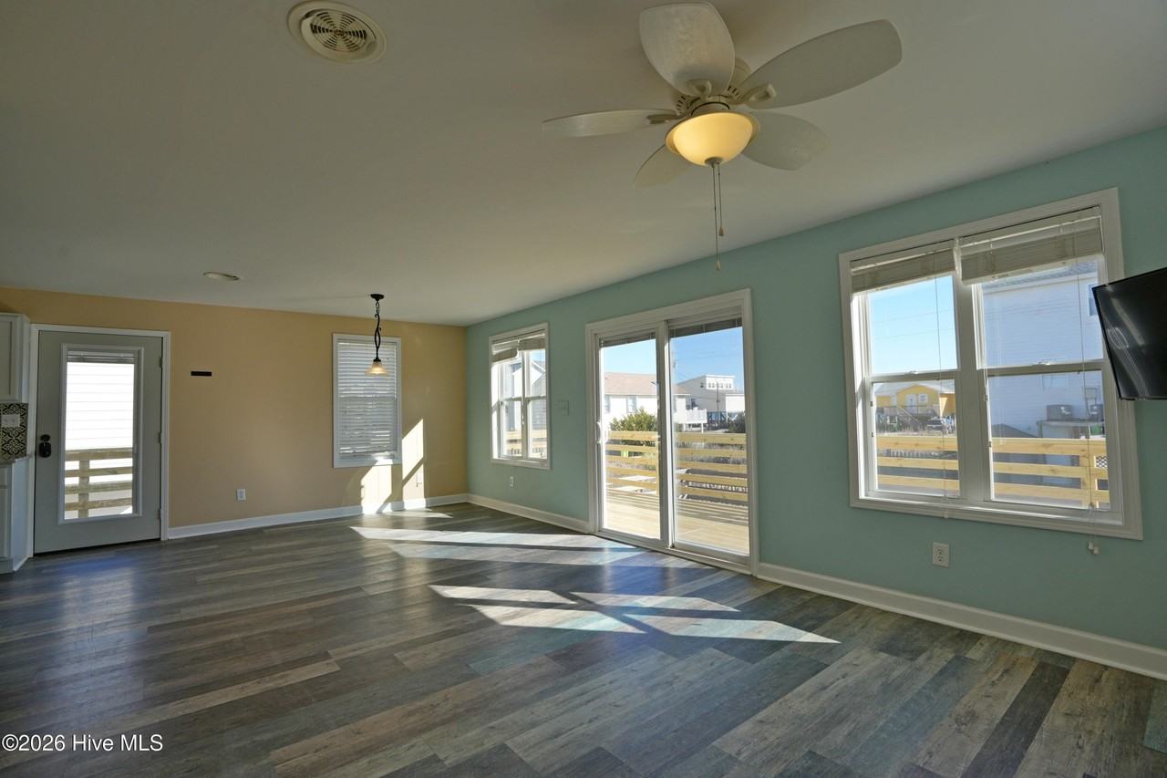 2008 N New River Dr - Photo 4 of 18