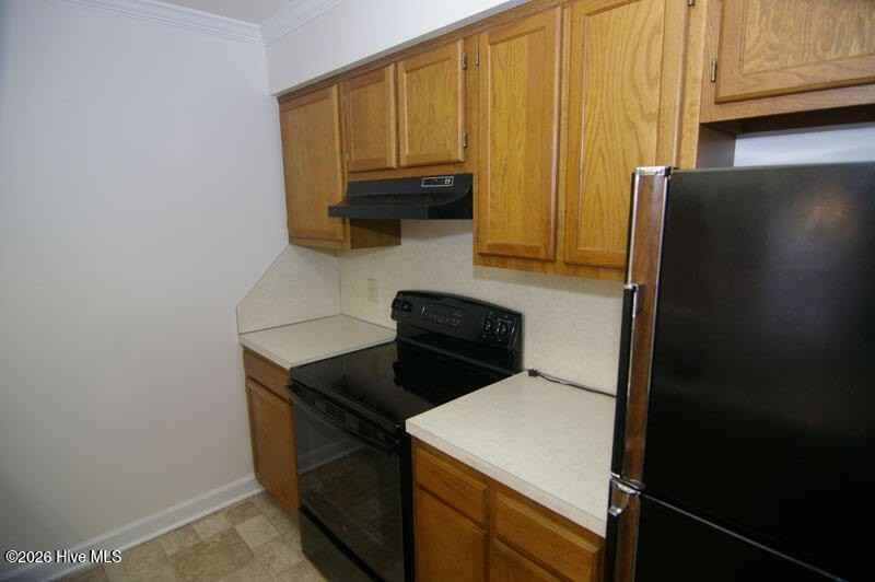 1870 Quail Ridge Rd Apt P #P - Photo 6 of 14