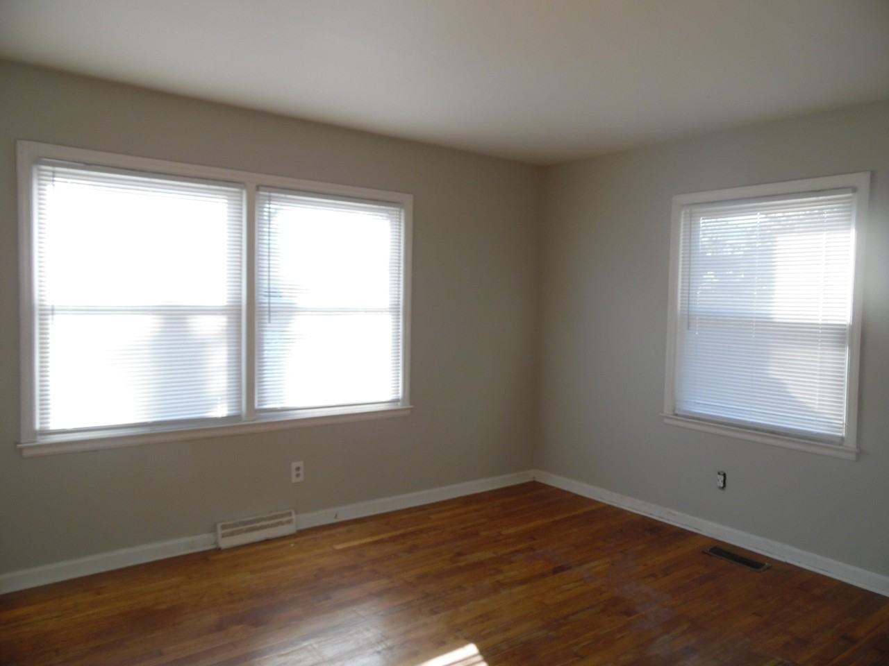 2151 Cypress Dr Apt D #D - Photo 5 of 6