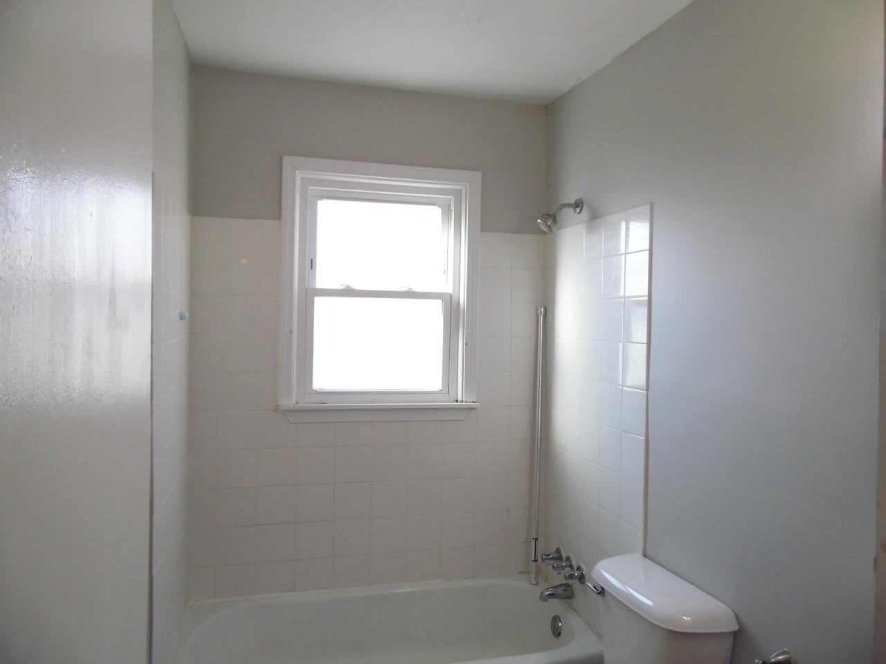 2151 Cypress Dr Apt D #D - Photo 6 of 6