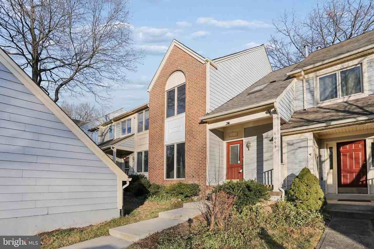 4043 Lake Glen Rd - Photo 2 of 35