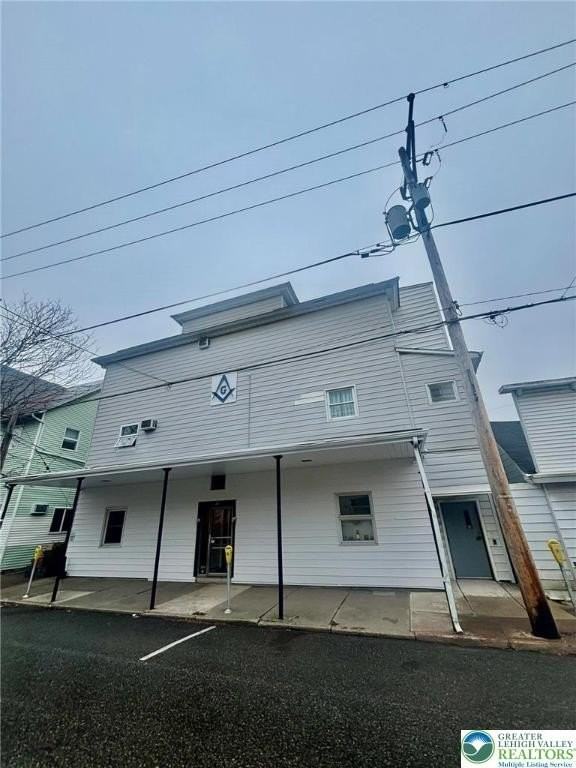 20 W Main St Apt 23 #23 - Photo 2 of 14