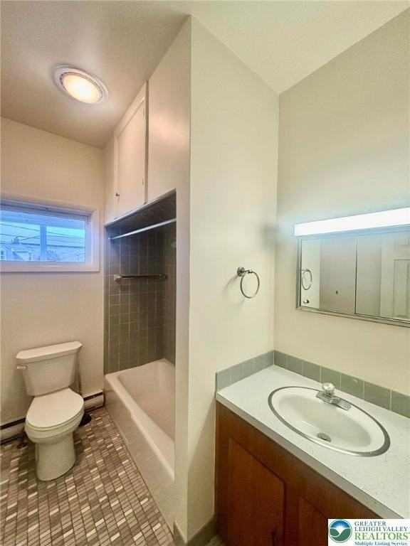 20 W Main St Apt 23 #23 - Photo 7 of 14