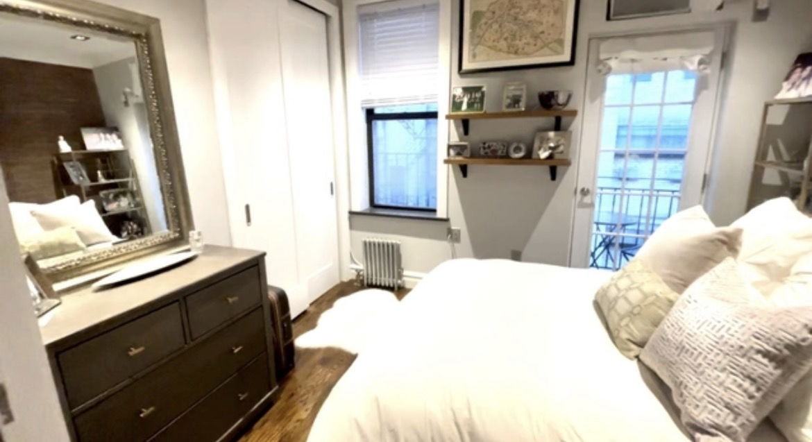 Mott St #3F - Photo 4 of 6