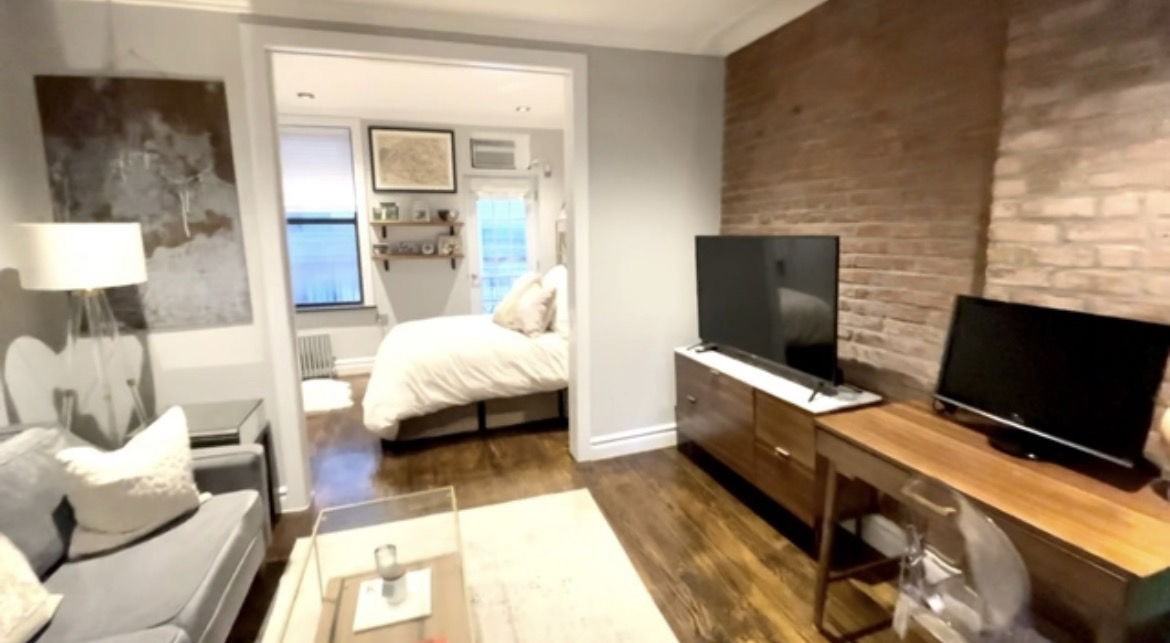 Mott St #3F - Photo 5 of 6