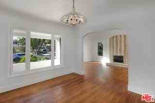 2340 Camden Ave - Photo 5 of 8