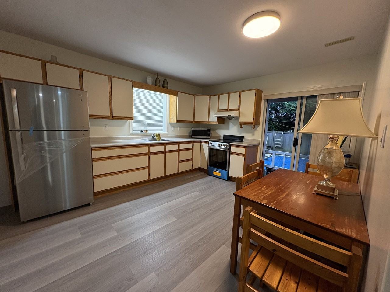 15888 91 Avenue - Photo 3 of 19