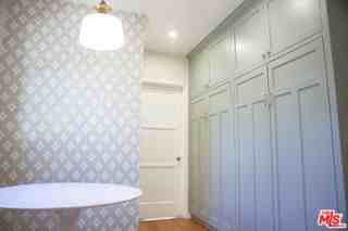 4519 Van Noord Ave - Photo 2 of 8