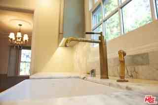 4519 Van Noord Ave - Photo 3 of 8