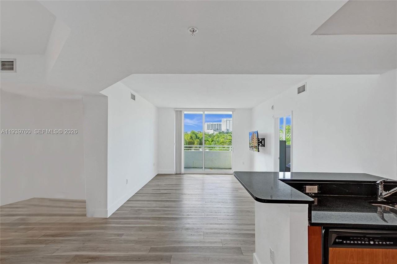 2775 Ne 187th St #202 - Photo 4 of 8