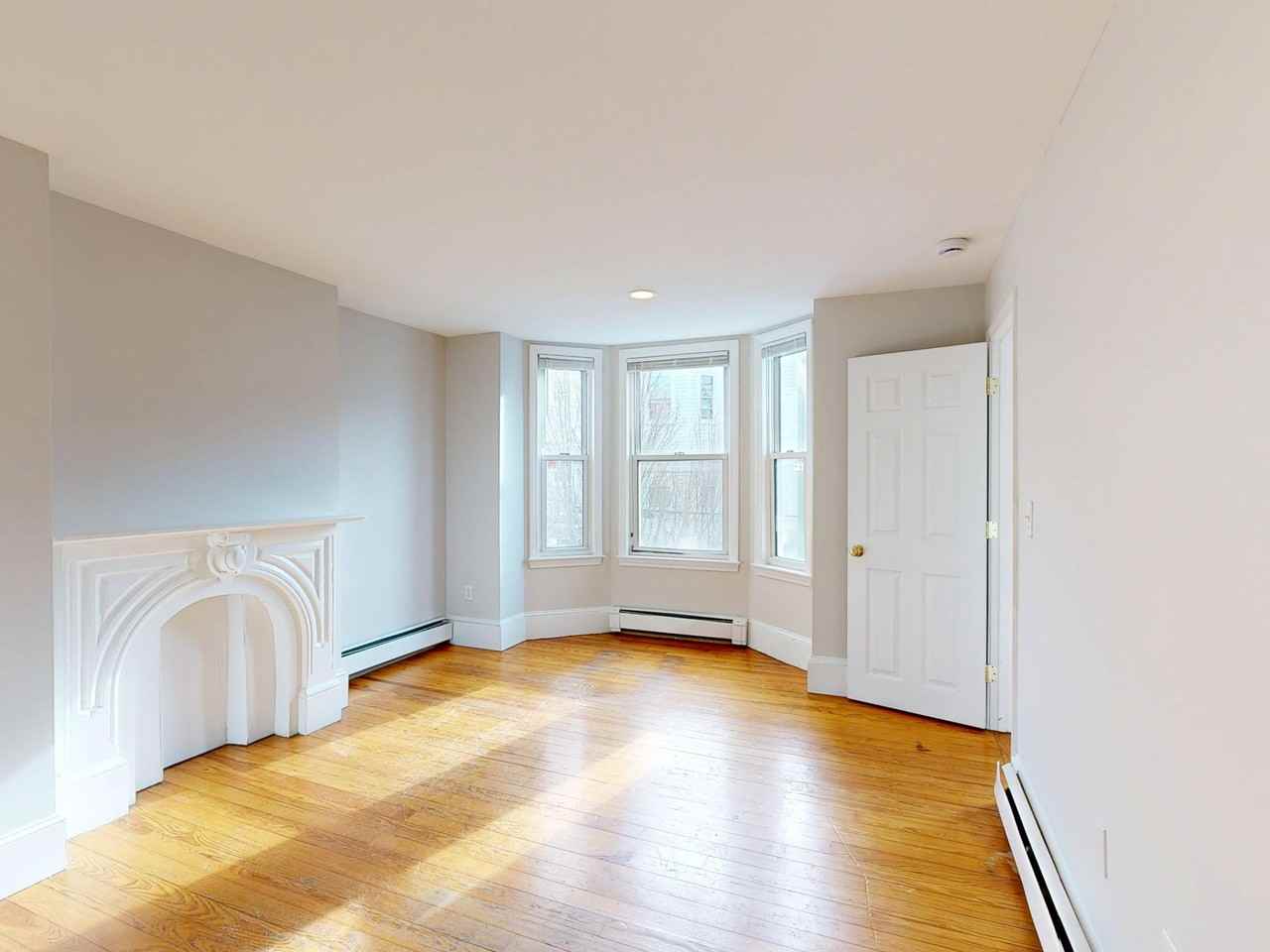 206 206 Princeton Street206 Princeton Street - 2 #2 - Photo 6 of 21