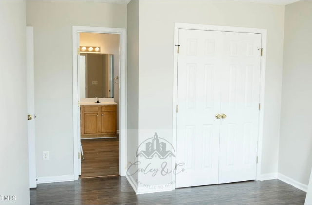 12 Linsey Ct #1 - Photo 5 of 14