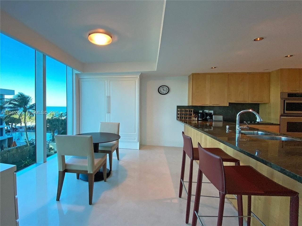 1200 Holiday Dr #308 - Photo 6 of 26