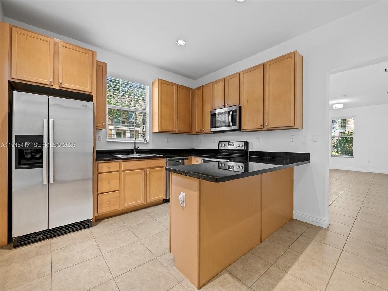 14762 Sw 12th St - Photo 6 of 29