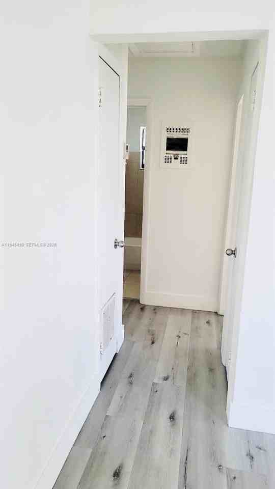 1003 Nw 73rd St #0 - Photo 5 of 7