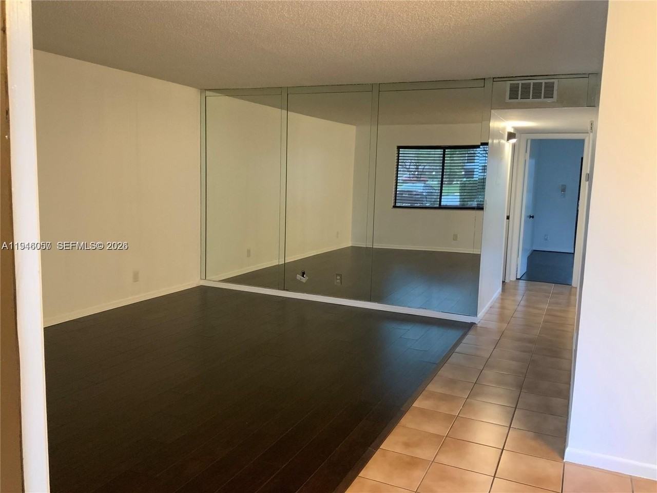 9920 Nw 68th Pl #110 - Photo 7 of 22