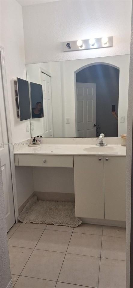 10775 Nw 83rd Ter #2-28 - Photo 2 of 15