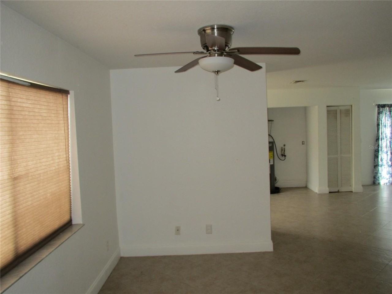 444 Hippel St - Photo 6 of 13