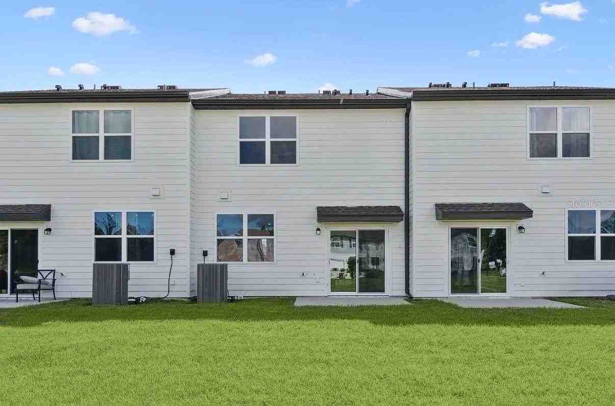 3057 Temples Crossing Blvd - Photo 2 of 25