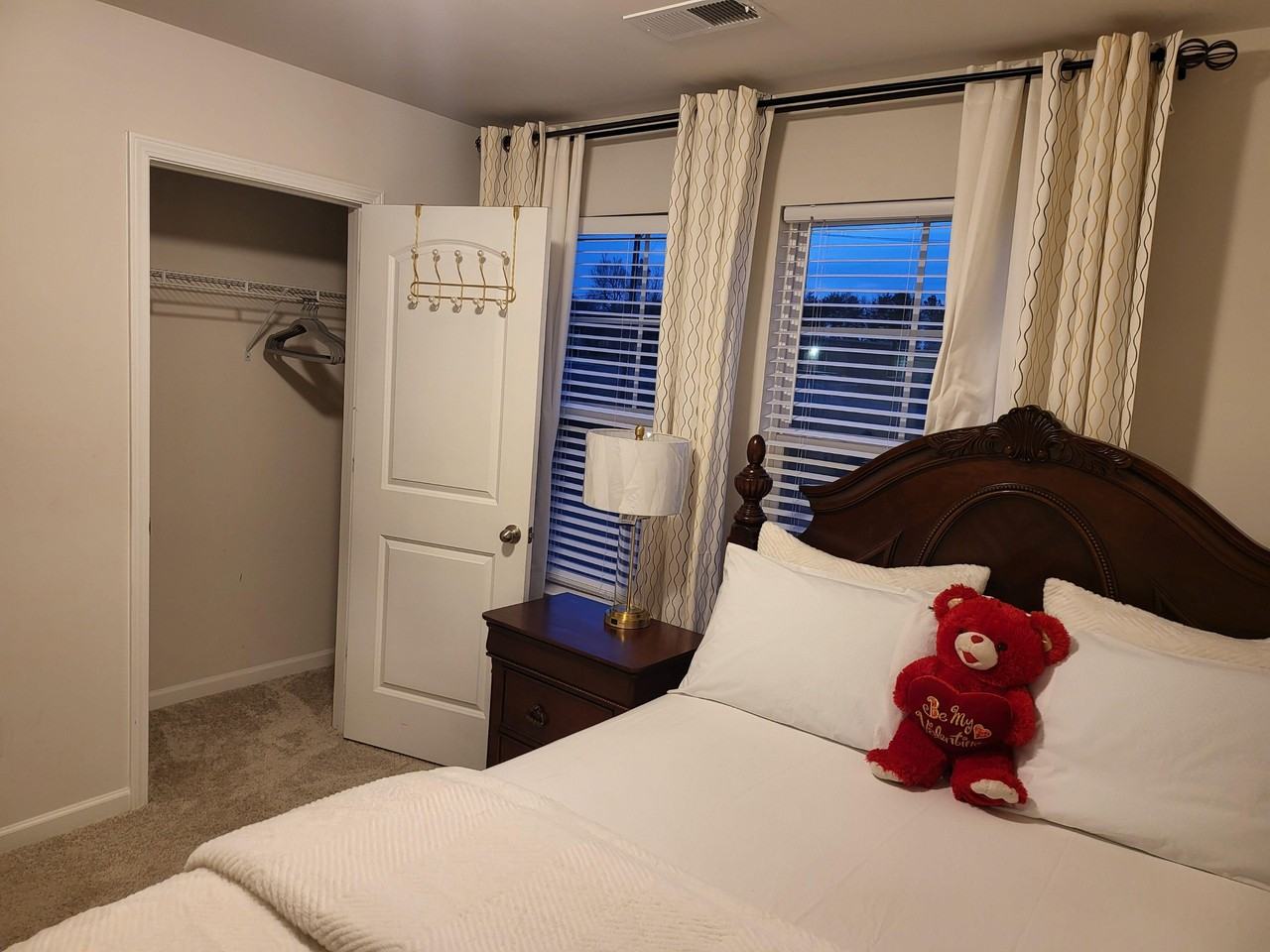 Woodhill Dr - Photo 7 of 11