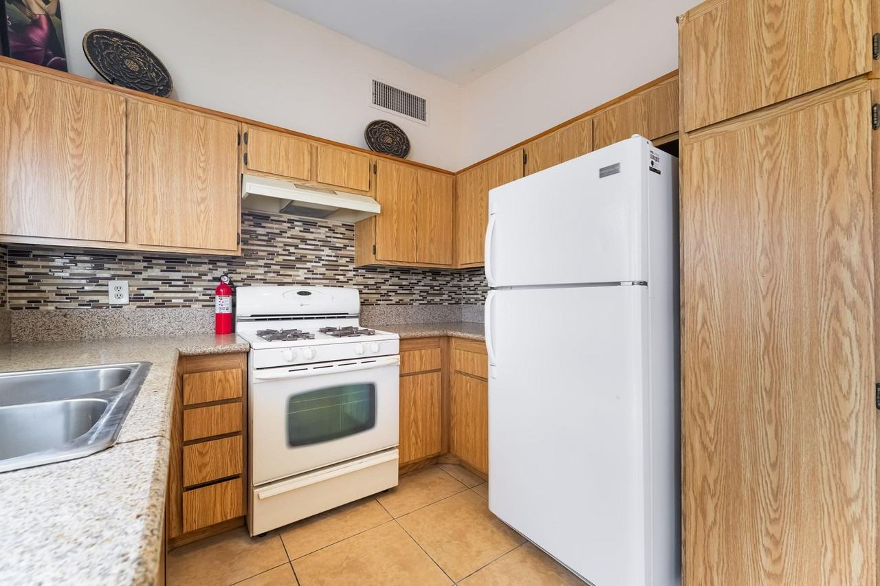 Hardtack Cir - Photo 3 of 7