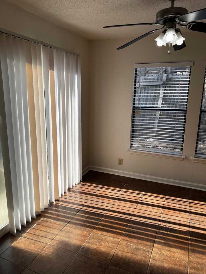 Branding Fld - Photo 4 of 13