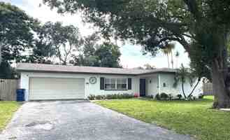 featured image of 10380 Tangelo Rd