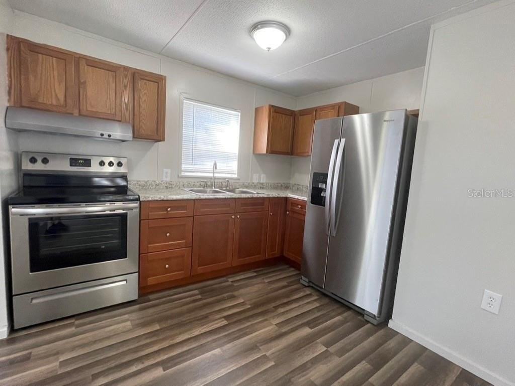 6316 Eugene Acres Ln - Photo 4 of 15