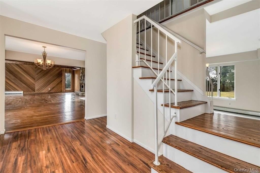 36 Bevin Rd - Photo 4 of 26