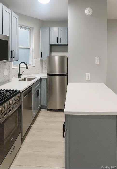 452 E Park Ave - Photo 2 of 6