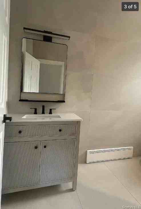 452 E Park Ave - Photo 4 of 6