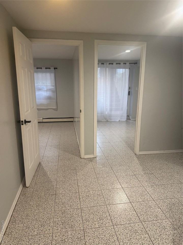 13211 11th Ave - Photo 2 of 5