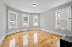 featured image of 256 Belmont St Unit B #B