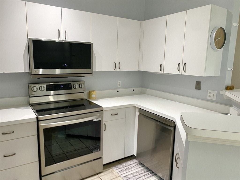 152 Tyson Commons Ln Unit 152 #152 - Photo 6 of 21