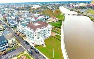 featured image of 16 Lake Ave Apt 16 #16