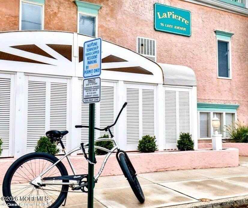 16 Lake Ave Apt 16 #16 - Photo 5 of 21