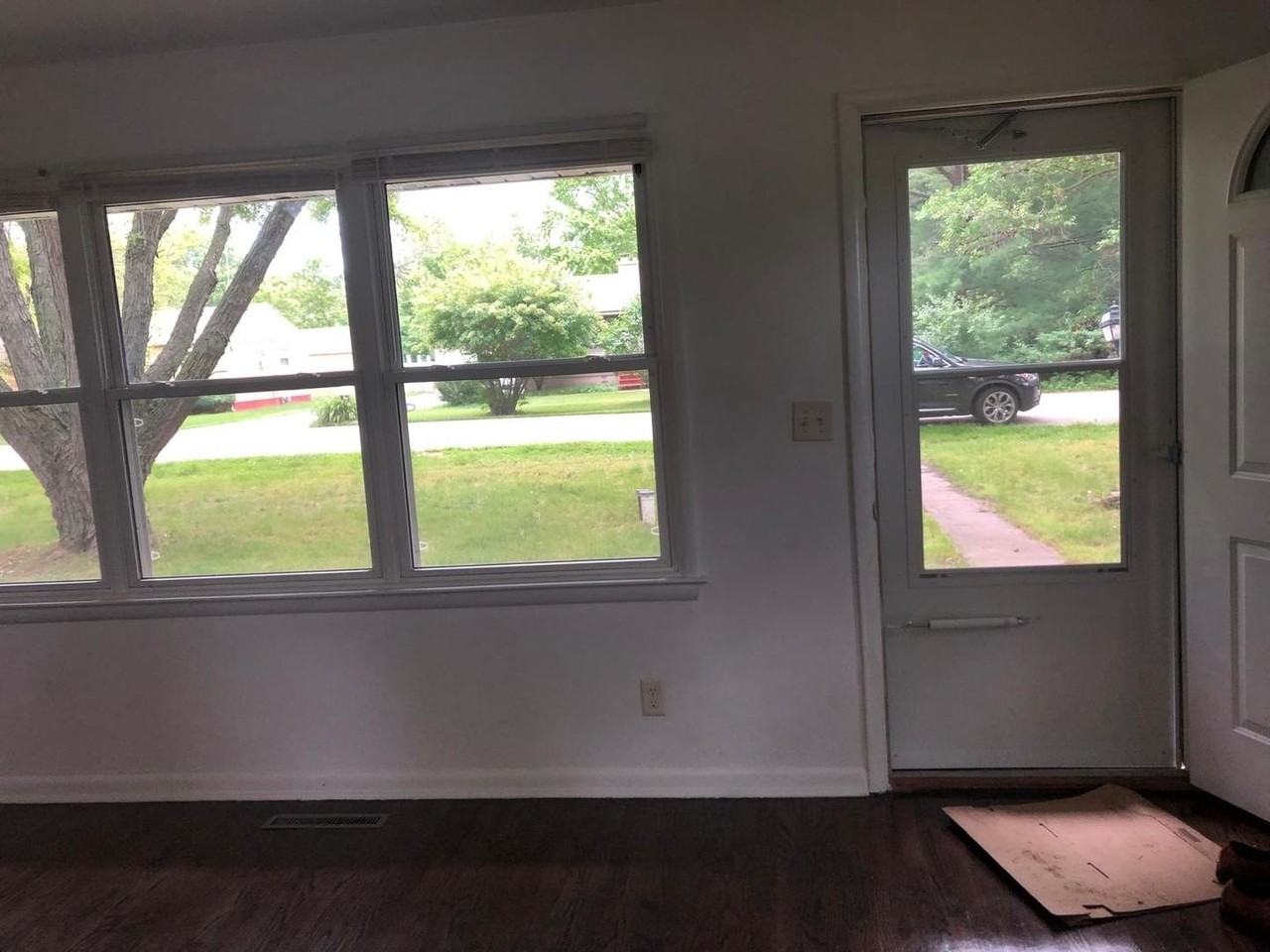 116 Pauline Ave - Photo 2 of 9