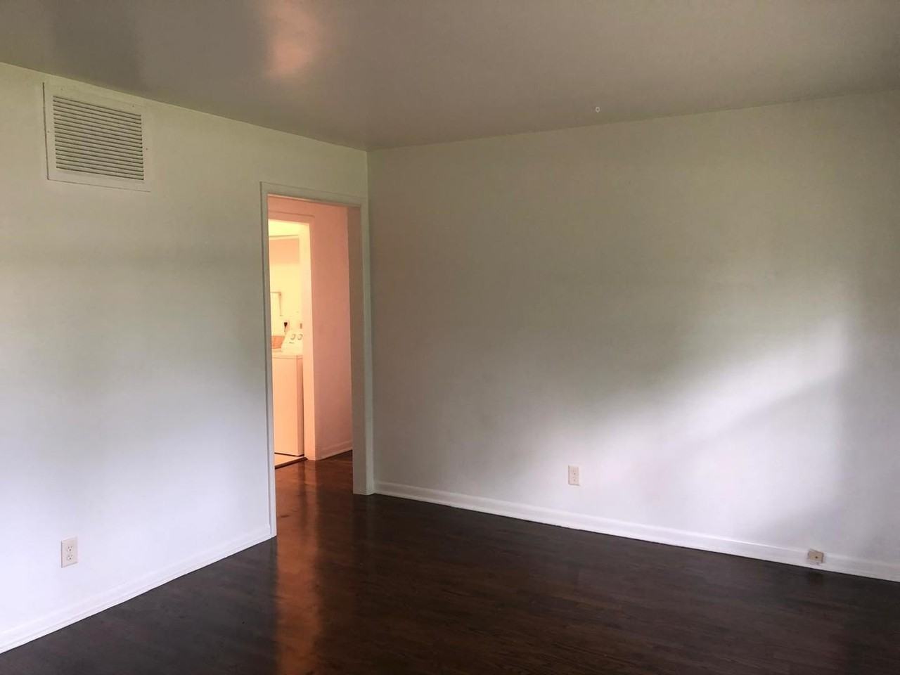 116 Pauline Ave - Photo 5 of 9