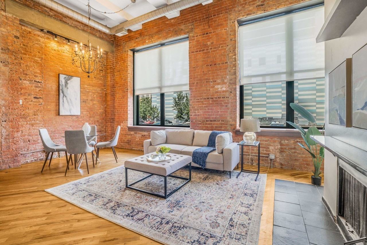 1439 S Michigan Ave Apt 103 #103 - Photo 7 of 21